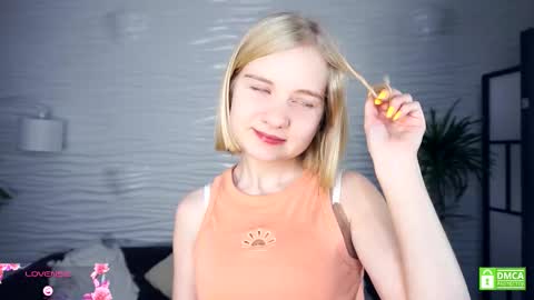 Snapshot of phyllisearney chatting on 11-02-25, 05:21 Hann G. Jones online show from 11-02-25, 05:21