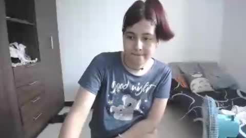 Snapshot of pia_alonzo30 chatting on 05-03-26, 04:24 izzy online show from 05-03-26, 04:24