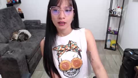 Pia  online show from 10-06-25, 08:50