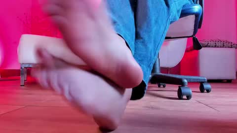    Special Couple Show - WELCOME TO XMAS   5 and 6 December  - 2 at 8 pm COL hour online show from 02-09-25, 08:24