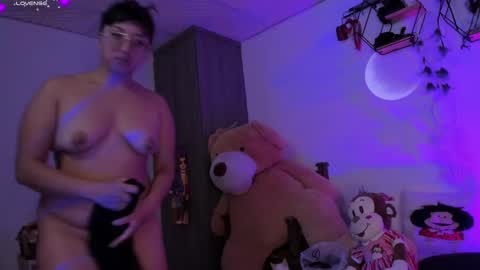  PIA FISHER  online show from 02-16-25, 12:10