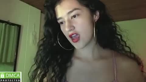 piama_burnss online show from 06-17-26, 11:49