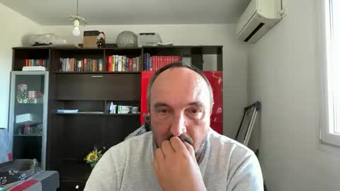 picard256 online show from 04-05-26, 02:25