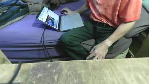 Snapshot of pickle996 chatting on 09-21-25, 09:38 pickle996 online show from 09-21-25, 09:38