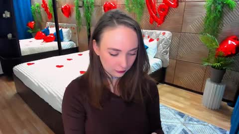 Emelie online show from 02-15-26, 07:10