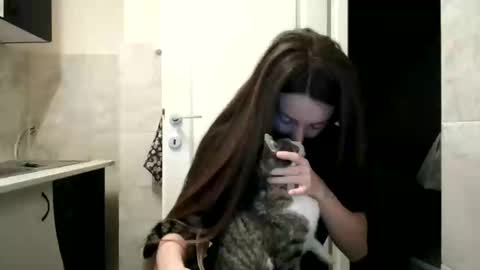 Moonie online show from 02-18-26, 09:44