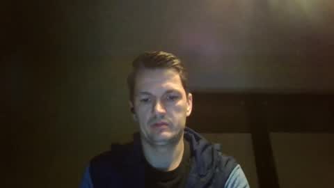 Snapshot of piercingsxxx chatting on 01-11-25, 06:44 piercingsxxx online show from 01-11-25, 06:44