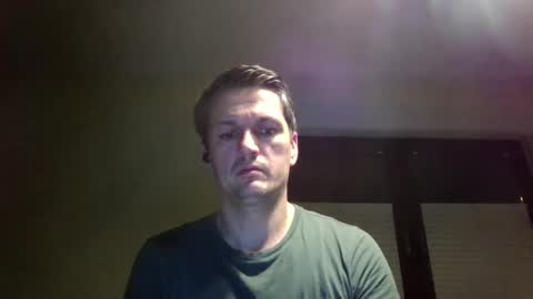 Snapshot of piercingsxxx chatting on 01-25-25, 05:19 piercingsxxx online show from 01-25-25, 05:19