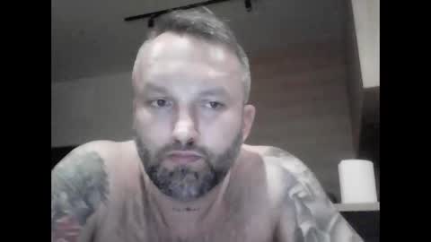 piesciarz13 online show from 12-21-25, 01:46