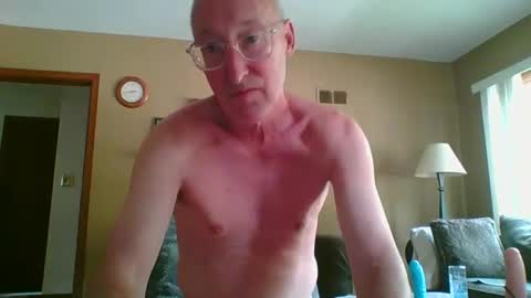 Snapshot of piethomas chatting on 09-29-25, 07:40 PieSunshine online show from 09-29-25, 07:40