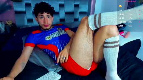 Snapshot of piggy_eddy chatting on 02-03-25, 01:08  Eddy Brock... Its a pleasure to talk to...  online show from 02-03-25, 01:08