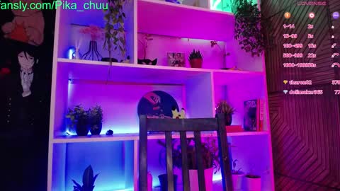 Snapshot of pika_pikaa chatting on 01-25-25, 01:43 Sonya online show from 01-25-25, 01:43