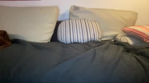 Pikafounes online show from 06-01-26, 10:00
