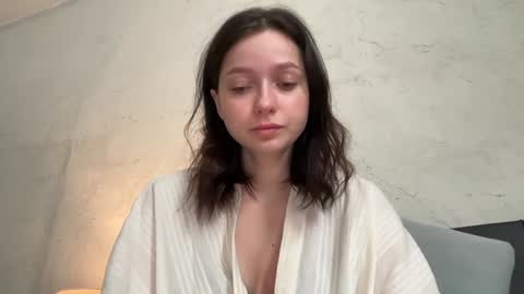 Trisha     online show from 01-16-25, 05:21