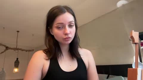 Trisha     online show from 02-03-25, 10:14