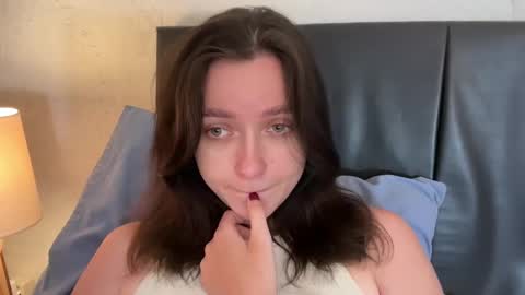 Trisha     online show from 02-22-25, 10:51