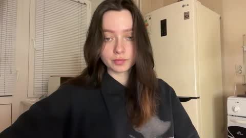 Trisha     online show from 09-22-25, 03:03