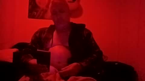 pinapplesherbet online show from 11-05-25, 07:30