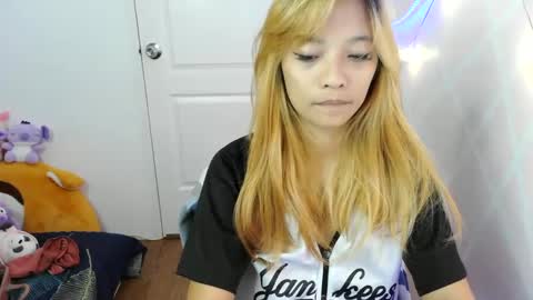 pinay beauty14 online show from 01-23-25, 02:39