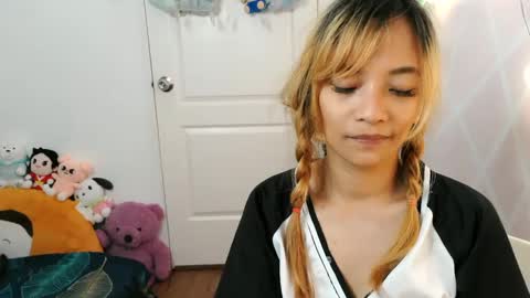 pinay beauty14 online show from 01-29-25, 03:33