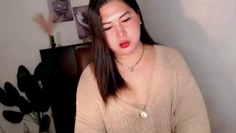 Snapshot of pinay_ivy chatting on 05-04-26, 01:01 Ivy Morningstar online show from 05-04-26, 01:01