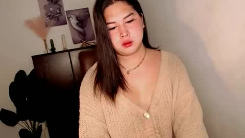 Snapshot of pinay_ivy chatting on 05-18-26, 12:29 Ivy Morningstar online show from 05-18-26, 12:29