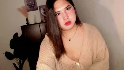 Snapshot of pinay_ivy chatting on 05-24-26, 01:21 Ivy Morningstar online show from 05-24-26, 01:21