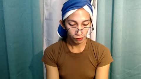 Snapshot of pinay_lucy chatting on 03-11-25, 09:24 lucyLove online show from 03-11-25, 09:24