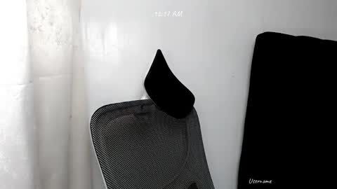 pinay_romancee online show from 11-03-25, 04:41