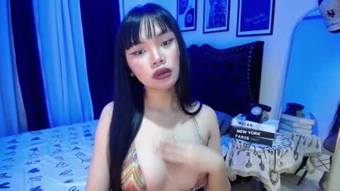 Snapshot of pinay_slutx chatting on 01-11-26, 07:08 dee online show from 01-11-26, 07:08
