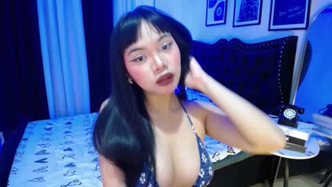 Snapshot of pinay_slutx chatting on 02-26-26, 09:36 dee online show from 02-26-26, 09:36