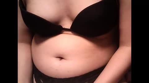 Snapshot of pinayhairyflower chatting on 06-09-26, 01:50 Nica online show from 06-09-26, 01:50