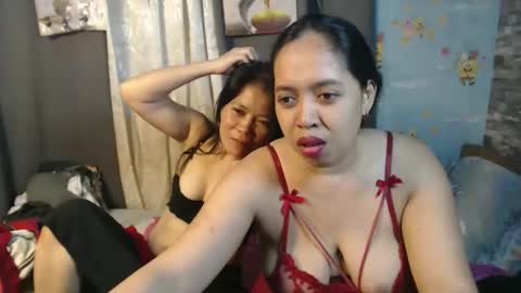 pinayhotmama08 online show from 04-24-26, 12:35