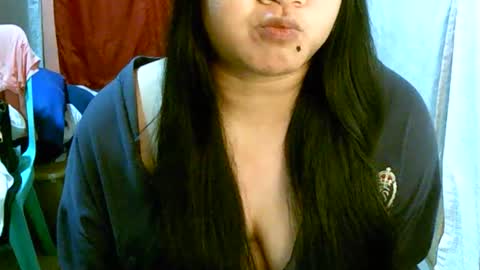 Snapshot of pinayjona chatting on 11-11-25, 12:16 pinayjona online show from 11-11-25, 12:16