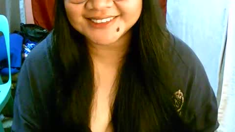 Snapshot of pinayjona chatting on 11-18-25, 11:36 pinayjona online show from 11-18-25, 11:36