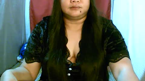 Snapshot of pinayjona chatting on 05-08-26, 11:04 pinayjona online show from 05-08-26, 11:04