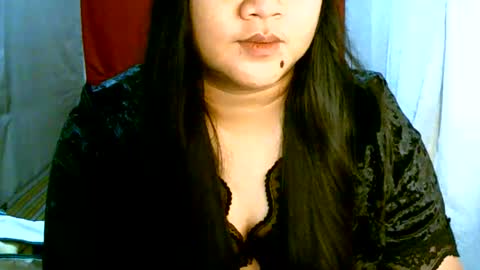 Snapshot of pinayjona chatting on 06-07-26, 02:10 pinayjona online show from 06-07-26, 02:10