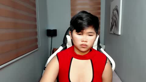 Lyn the Lesbian online show from 01-22-25, 01:42