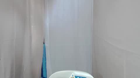 celistina Crwford online show from 12-23-25, 03:15