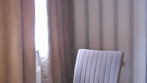       online show from 04-28-26, 06:51