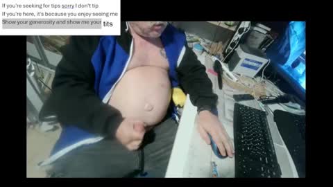 Snapshot of pini_z chatting on 01-08-25, 08:50 pini_z online show from 01-08-25, 08:50