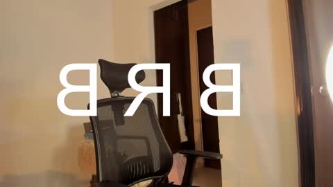 Snapshot of pink_quarz chatting on 12-31-24, 02:29 KELLY  online show from 12-31-24, 02:29