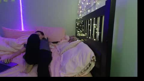 Snapshot of pink_tv chatting on 10-09-25, 01:58 pink_tv online show from 10-09-25, 01:58