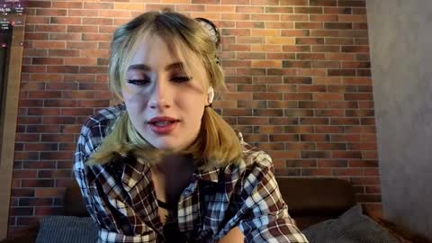 Adele online show from 01-23-25, 05:45