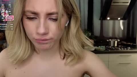 Adele online show from 02-14-25, 04:09