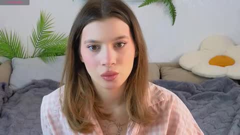 Snapshot of pinkadele chatting on 03-04-26, 07:58 Adele online show from 03-04-26, 07:58