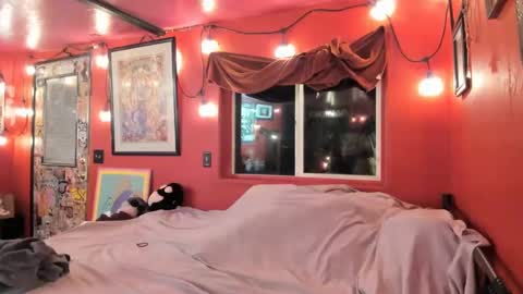 Virginity smiles online show from 01-24-25, 10:11