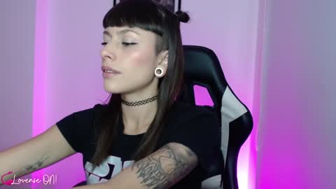 Snapshot of pinkcatlive chatting on 01-15-25, 10:13 Emily online show from 01-15-25, 10:13