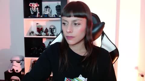 Snapshot of pinkcatlive chatting on 09-11-25, 01:06 Emily online show from 09-11-25, 01:06