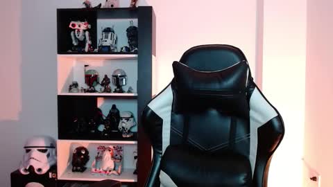 Snapshot of pinkcatlive chatting on 09-14-25, 10:53 Emily online show from 09-14-25, 10:53